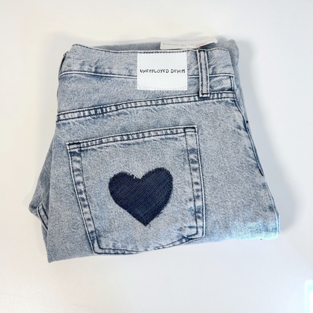 NWT unemployed Denim size 29 women's high rise acid washed heart patch‎ jeans